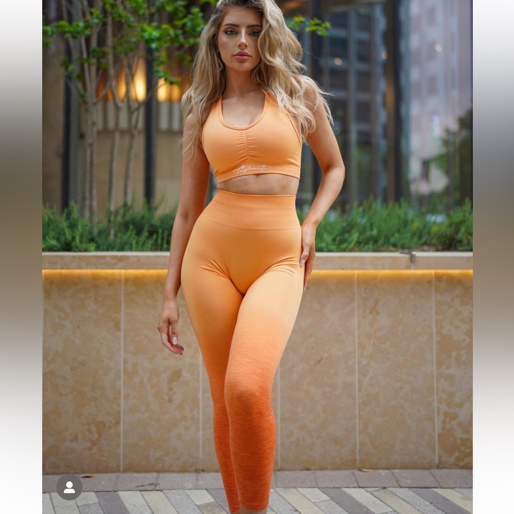 Alphalete Amplify Leggings